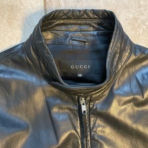 Gucci Mens Lined Black Leather jacket size: 48